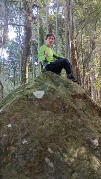 大石翁山探勘魔天輪山縱走光崙山O繞界山探勘大秘寶(第七次完勝打通任督二脈) 2023年1月27日2008031