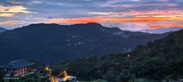 #新店四十份 #雲瀑 #翡翠水庫壩頂 #雲海 #日出 6/143074478