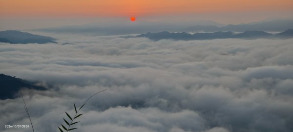 #石碇後山 #霞光 #日出 #紅蛋 #雲海 #赤腳蘭山 #670峰 10/1