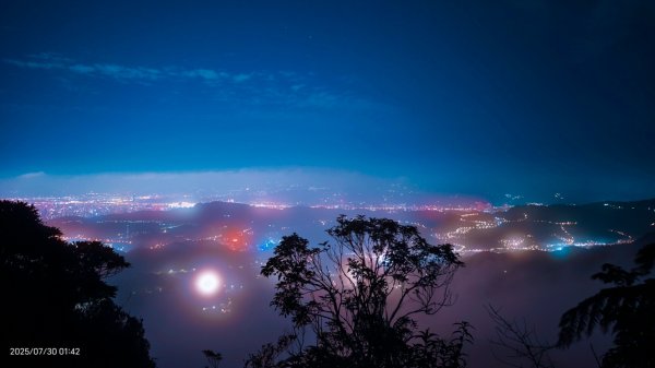 北宜郊山之濫觴 #琉璃光 #雲海 #曙光 #日出 #觀音圈 7/302848235