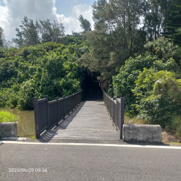 霄裡風光ー新屋缘色墜道2823409