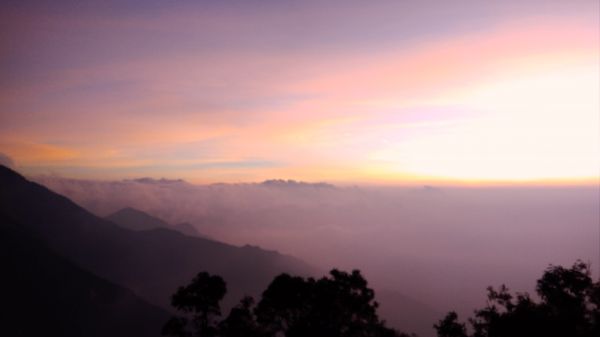 北大武山賞雲海,夕陽,鐵杉大武祠和神木197303