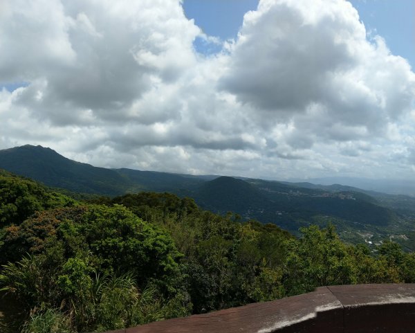 走永春寮步道登中正山，由第一登山口轉頂湖山下頂湖 (2021/3/26)1416721