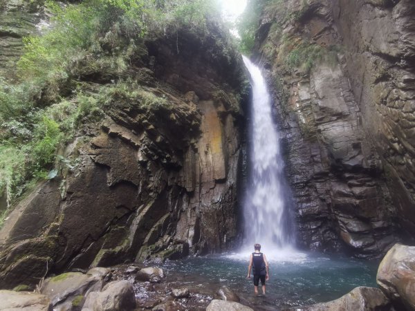 水雲瀑布步道-於峽谷中體會壯觀瀑布與巨石1062436
