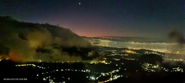 大屯山星空夜景&山嵐雲霧飄渺1/192405893