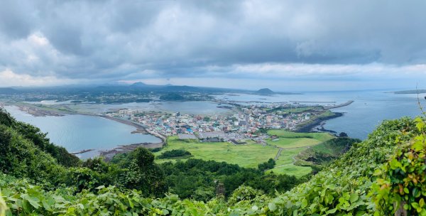1140812 Jeju 城山日出峰。牛島2860824
