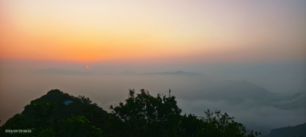 #二格山 #琉璃光 #雲海流瀑 #日出 9/292896679