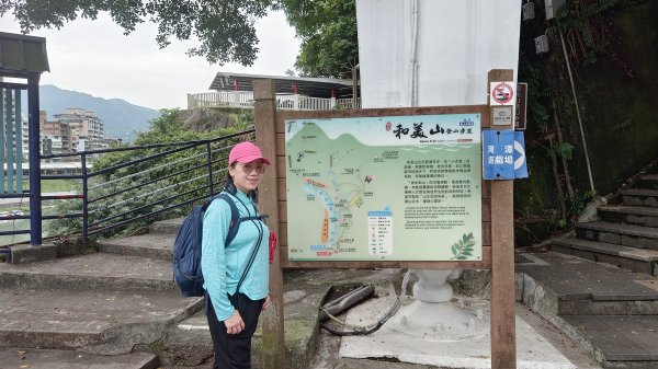 (姨婆趴趴走)第五十二集:新北新店攀登和美山及灣潭山2761081