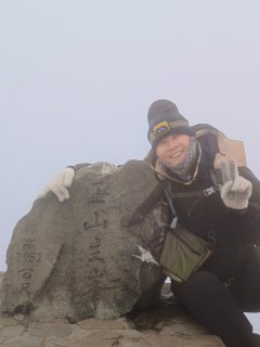 新手挑戰百岳之首、成功攀登玉山主峰2119465