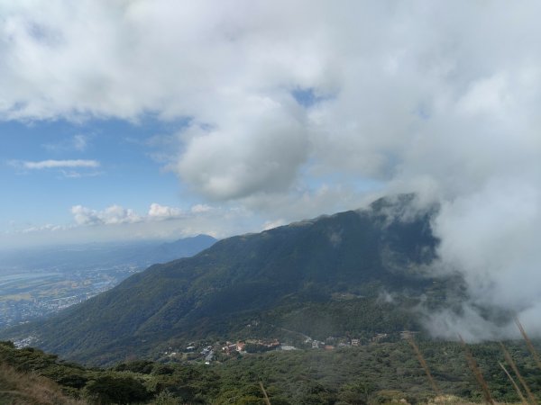 七星山主、東峰登山步道之旅