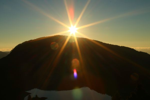 翠峰湖觀景台的日出231867