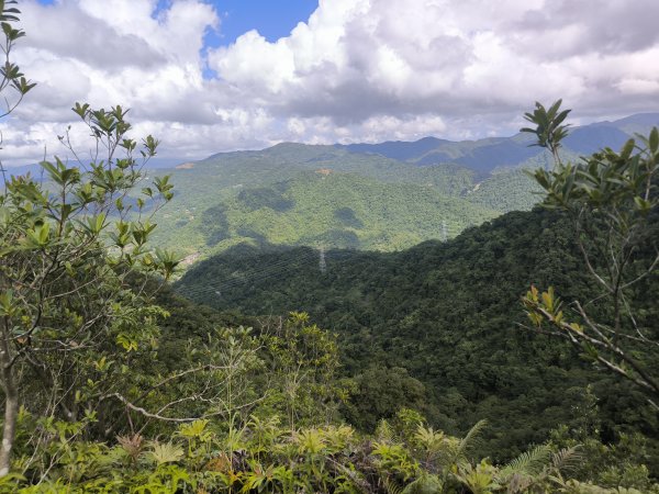 20251018微笑山線：【二格山系】皇帝殿稜線段2918642