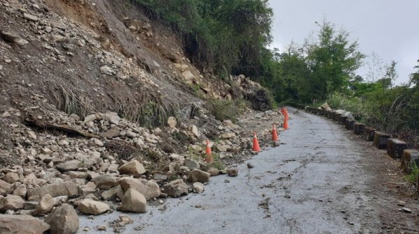 【新聞】坐車比爬山累的百岳，因梅雨影響多處崩塌，南投郡大林道封閉到7月20日
