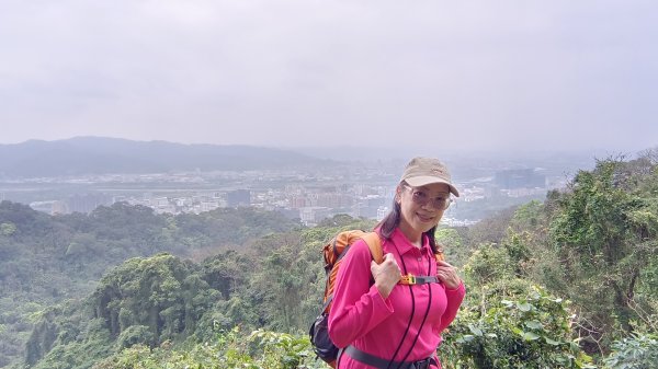 (姨婆趴趴走)第四十七集:新北土城大暖坑山等諸峰攀登連走2738757