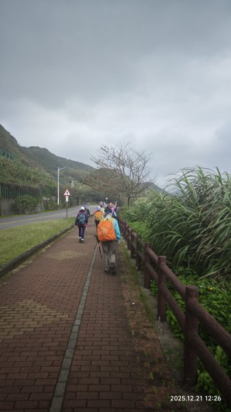 2025-1221 情人湖-石山-老鷹岩-大武崙砲台-外木山國旗嶺-濱海步道-海興步道-情人湖2966880