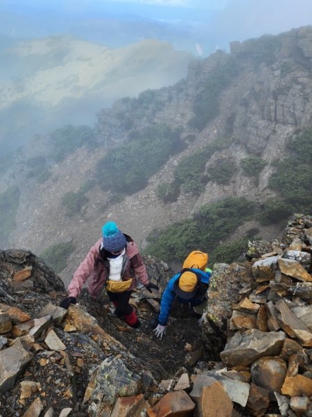 玉山群峰前五峰後四峰2610663