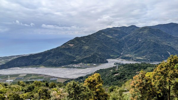 《踏莎行。太麻里山春色》2720571