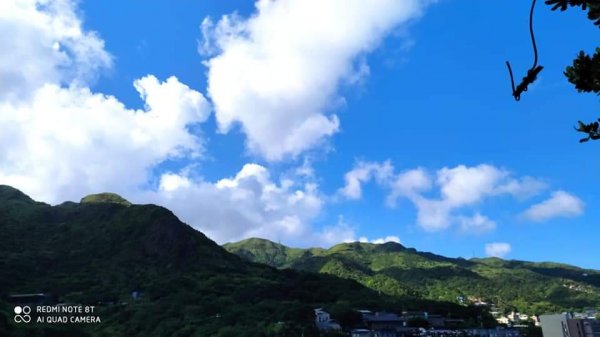 茶壺山、半屏山封面