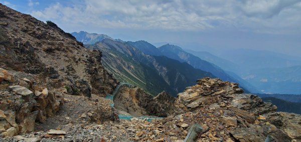 202414~15歷經2年抽籤終於蒞臨台灣最高峰玉山西、北、主峰2481865