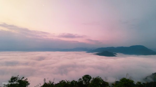 #新店四十份 #琉璃光 #雲瀑 #翡翠水庫壩頂 #日出 #雲海  #松月櫻 4/13&153034787