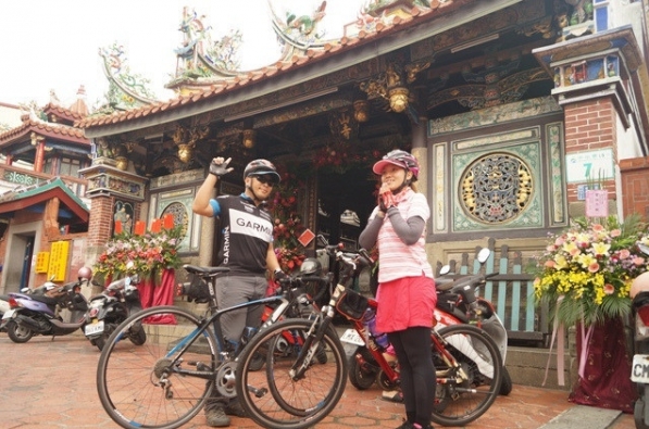 鐵馬三校遊鳳邑 漫遊鳳山古城 ｜ 自行車筆記
