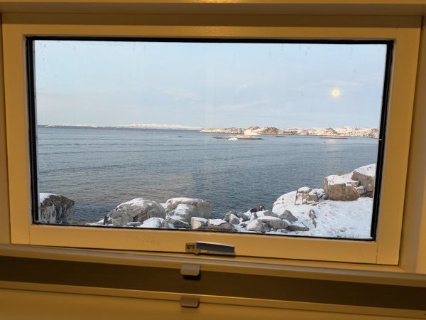 [紐約馬之行-38] 2025_1106 夜晚的伊盧利薩特2948248