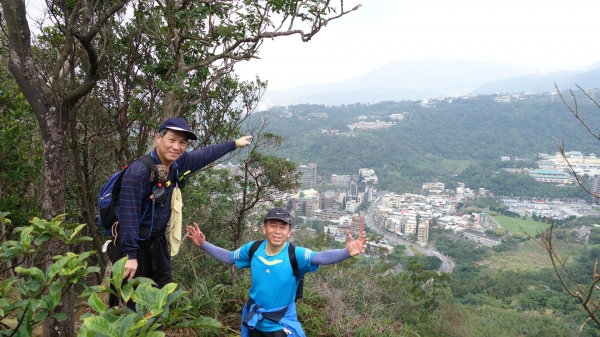 五指山系縱走-劍潭山縱走五指山下聖人橋27199