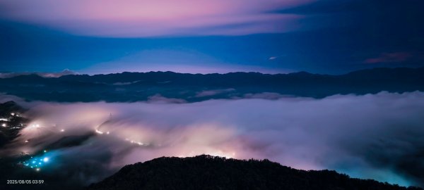 #二格山 #琉璃光 #日出 #雲海流瀑 #斜射光  8/52852478