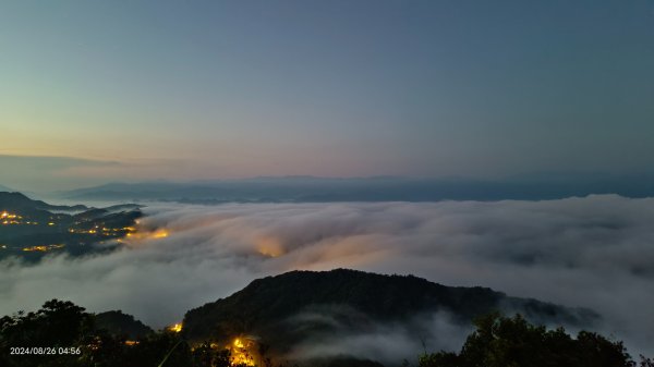 二格山 #琉璃光雲海流瀑  #琉璃光雲瀑  #雲海流瀑 #曙光日出 8/262580762