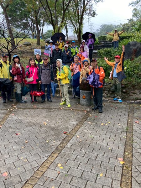 臺灣桃園國際機場、捷運大湖公園站→大溝溪生態治水園區→圓覺寺步道口→新福本坑→碧湖步道3007730