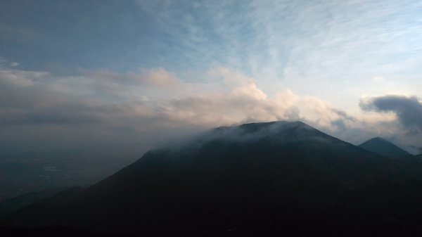 103914再見小觀音山雲瀑觀音圈1151100138