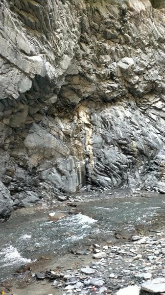 多納鬼斧神工峽谷步道(一線天)2730294