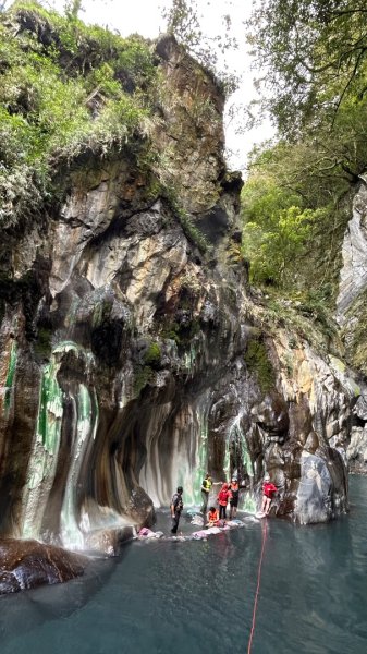 海端栗松溫泉2970907