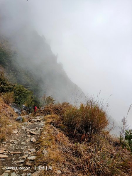 初訪玉山西峰915381