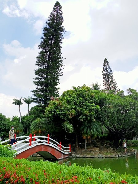 2-1 國立成功大學校園巡禮《臺南親子、人文、藝術、建築、美食之旅》1828040