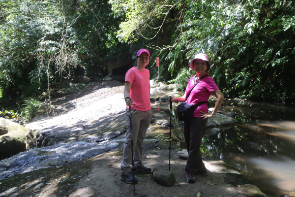 2025-10-10坪頂古圳步道連走狗殷勤古道─登峰圳步道→登峰圳涵洞→坪頂新圳涵洞→坪頂新圳步道→竹林步道→滑瀑水源頭→狗殷勤古道