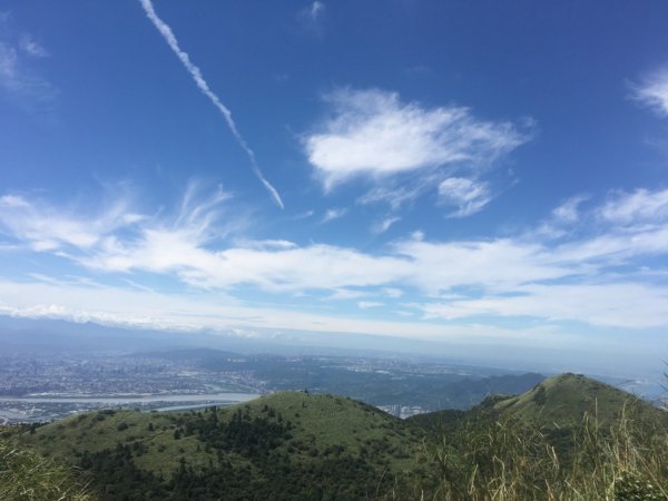 大縱走之⋯向天山、面天山、大屯山群峰o2277226