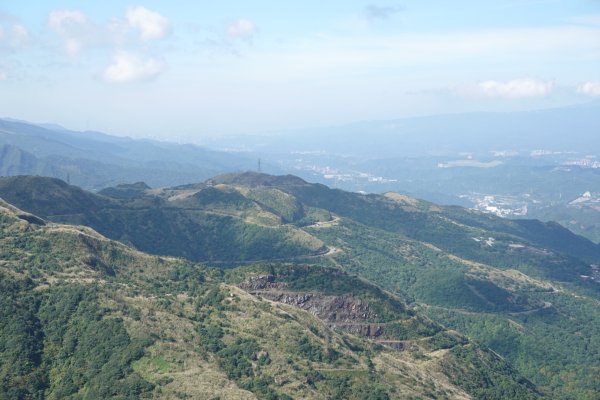 無耳茶壺山步道 - 半屏山芒花季 2023/11/232372322