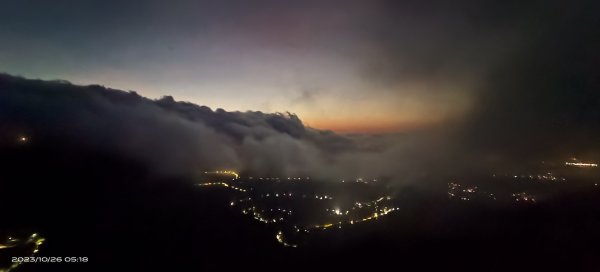 大屯山夜景/晨曦/日出/雲瀑/芒花&小觀音山西峰雲瀑10/26 & 11/12326948