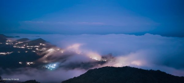 二格山 #琉璃光 #雲海流瀑 #雲瀑 #火燒雲 #霞光 #日出 6/192815288