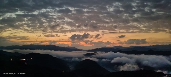 跟著雲海達人山友追雲趣-石碇趴趴走，星空夜景/曙光日出/雲海12/72368884