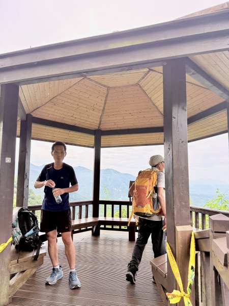 獨立山奉天岩健行趣（雲霧山林間的悠閒時光）   2026.7.303096391