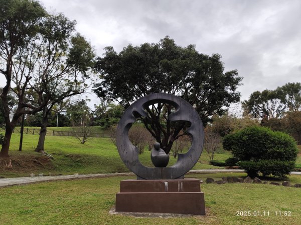 4-3 滬尾藝文休閒園區→禮萊廣場→和平公園→一滴水紀念館→雲門舞集→滬尾砲臺公園→漁人碼頭→情人橋2690076