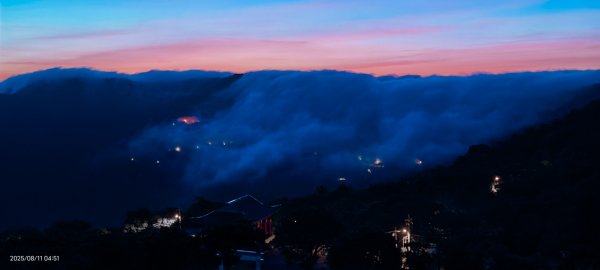 #新店四十份 #翡翠水庫壩頂 #夜景 #火燒雲 #日出 #雲瀑  #霧虹 8/112856702