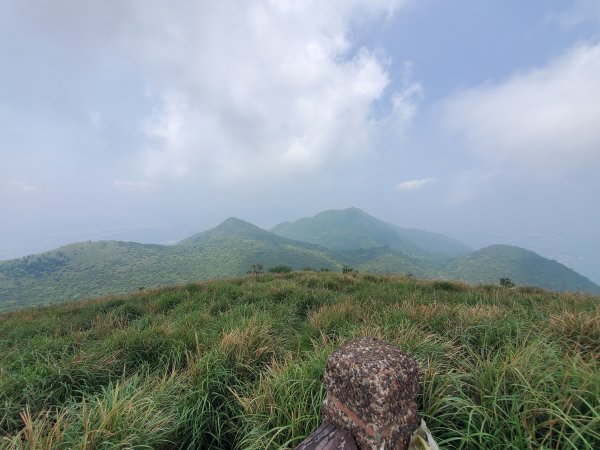 大屯山三連峰--主峰、南峰、西峰（陽明山尋印者）