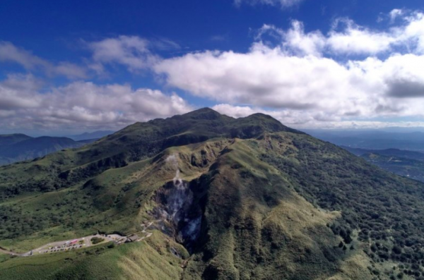 【新聞】109年元旦登七星山，大家快樂平安!