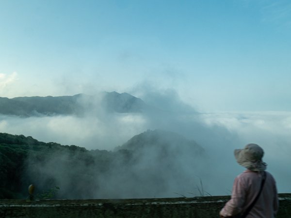 【行腳陽明山】初夏裡蒼翠欲滴的環七星山與百拉卡公路人車分道2188690