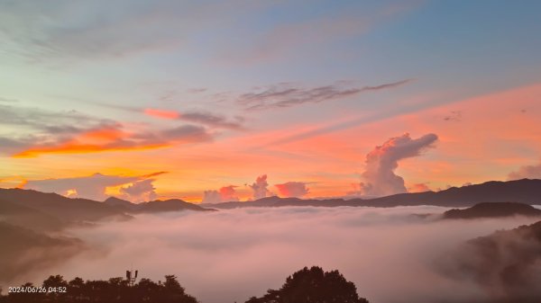 坪林趴趴走追雲趣 - 日出火燒雲雲海&觀音圈6/26 & 302535236