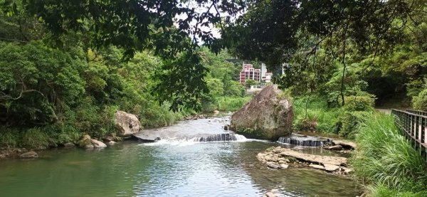 歷遍青山綠水∥淡蘭古道石碇外按古道，烏塗窟段