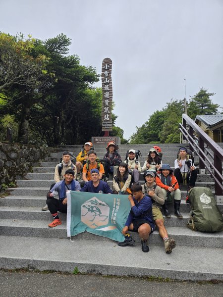 20260522-0527 雪山西稜逆行3072031
